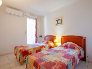 Apartment Les Calanques du Parc-9 by Interhome