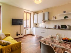 Apartment Piazza San Giuseppe-3 by Interhome