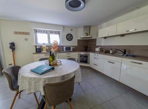 Appartements Gite Bagatelle l-Ecrin du Ried PROCHE EUROPAPARK : photos des chambres