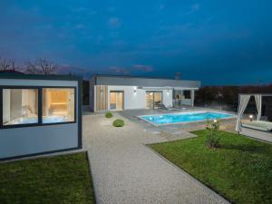 Holiday Home Villa Romantica by Interhome