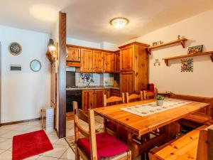 Apartment La Meridiana by Interhome