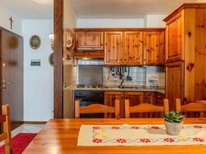 Apartment La Meridiana by Interhome