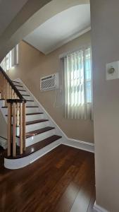 The Heart of Hicksville House