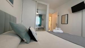 Laguna Beach Haven,WIFI,piscinas, playa a unos pasos, tiendas