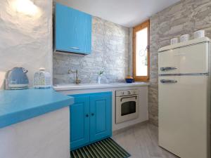 Holiday Home La Perla Bianca by Interhome img8