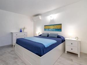 Holiday Home La Perla Bianca by Interhome img11