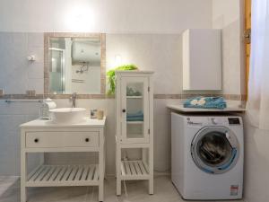 Holiday Home La Perla Bianca by Interhome img17