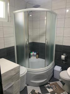 Sunset Point Paradise