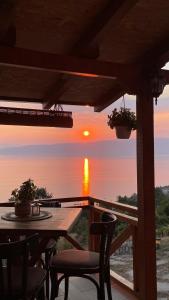 Sunset House
