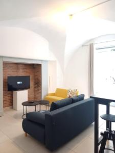 Charmant T2 cosy avec sauna privé & cour en plein cœur de la ville