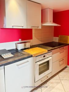 Maisons de vacances Le gite Angele, 12pers, piscine, calme, 4ch, 9lits : photos des chambres