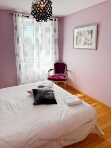 Maisons de vacances Le gite Angele, 12pers, piscine, calme, 4ch, 9lits : photos des chambres