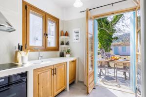 Amaranthos Garden Retreat