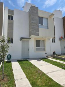 Casa acogedora en condominio privado