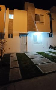 Casa acogedora en condominio privado