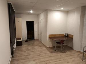 Apartamenti ar setu un grilu