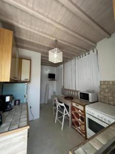 Almyra Home