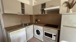 Appartement 2 pièces climatisé proche du port GN190-015