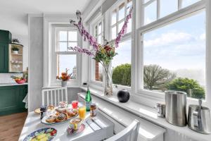 Slice of Brighton With Seaviews By My Getaways