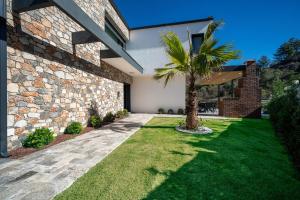 Villa GreenBlue - Unique in nature with a pool
