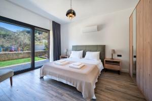 Villa GreenBlue - Unique in nature with a pool