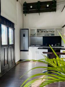 MOKA HOUSE