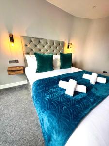 1 West End Boutique Apartment