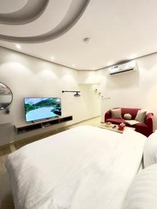 Dream Studio in AlMalqa District