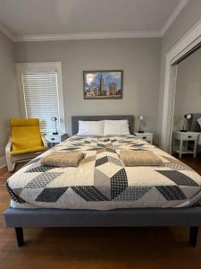 Luxury Stay in Montrose- Parma _ the Italian Plaza