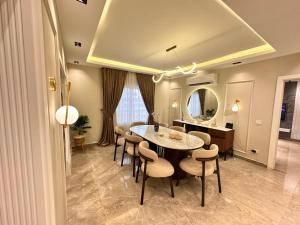 شقه فندقيه المهندسين شارع جزيره العرب