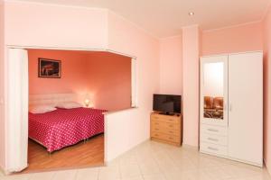 Apartments Villa Dubrovnik- Superior Studio Apartment with Terrace and Sea View