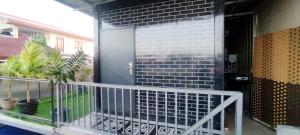 3 to 6 Pax accommodation - Unit 5 with balcony