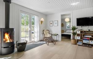 3 Bedroom Awesome Home In Nykøbing Sj