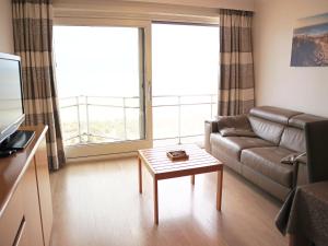 Apartment in Nieuwpoort with sea views