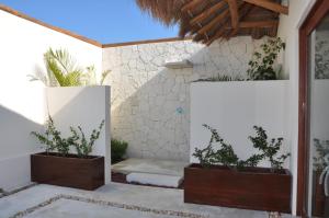 Casa Punta Coco & Beach Club