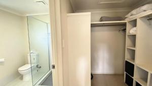 54 Kendall - Surrounded By Yuragrir National Park