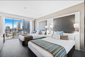 Private Hotel Rooms in Central Surfers