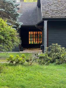 Secluded private villa in the middle of the woods