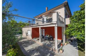 Nice Home In Kastel Novi With Kitchen