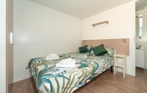 Lovely Stacaravan In Ljubac With Wifi