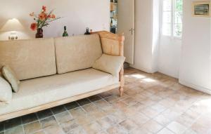 Maisons de vacances Lovely Home In Talmont De St Hilaire : photos des chambres