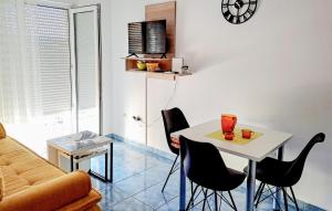 One-Bedroom Apartment In Klek