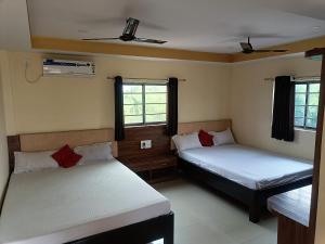 Hotel Knight Inn Airport