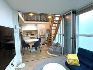 4th Floor Entire Gangnam Apartment