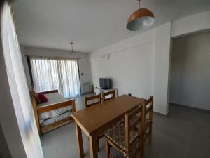 CENTRO NORTE IV con cochera a 100 mts de Av Alem y del consulado