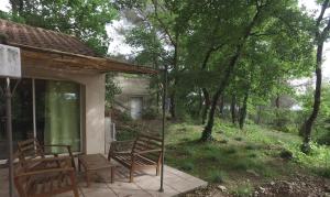 Maison confortable à Velleron de 50 m² avec piscine
