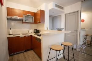 Lovely studio with golf course views close to the sea swimming pool park