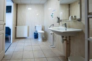 Hotels Villa Hotel : Chambre Triple
