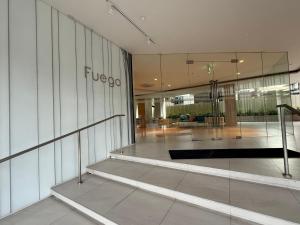 Stylish Tambuli Resort Condotel with panoramic Mactan seaview from high floor