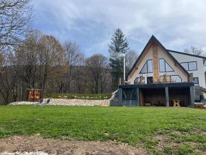A-frame Sofis House Valea Doftanei